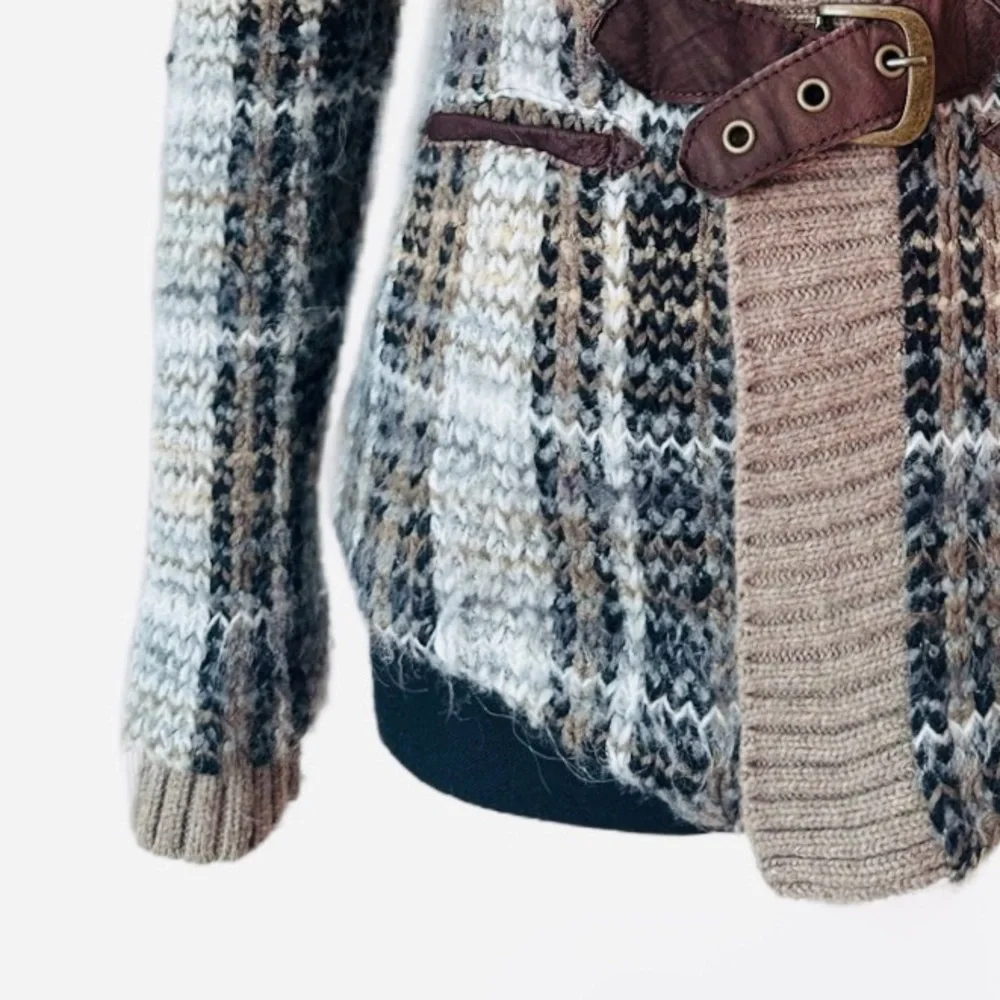 FREE PEOPLE ~ Brown Plaid Knit/Tweed Shacket with Buckle Details size 6